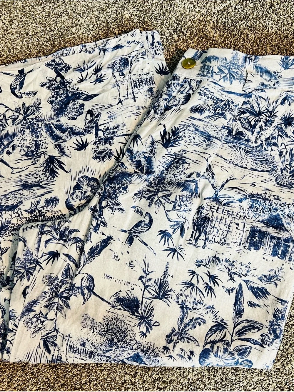 White & Navy Tropical Print Wide Leg Linen Cropped Pants - Picture 2 of 7